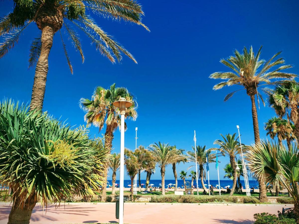 Apartamento Las Floritas Málaga Dış mekan fotoğraf